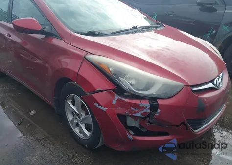 2014 Hyundai Elantra Se z USA, uszkodzony, nr VIN 5NPDH4AE0EH546321